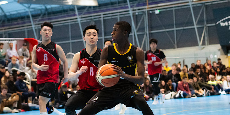 会面对来自 会面对来自